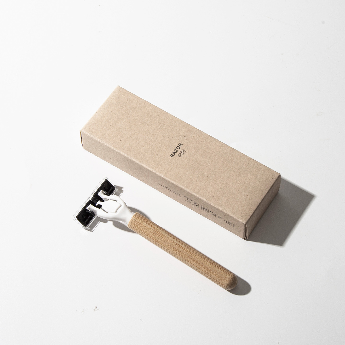 Shaver Kit - Image 2